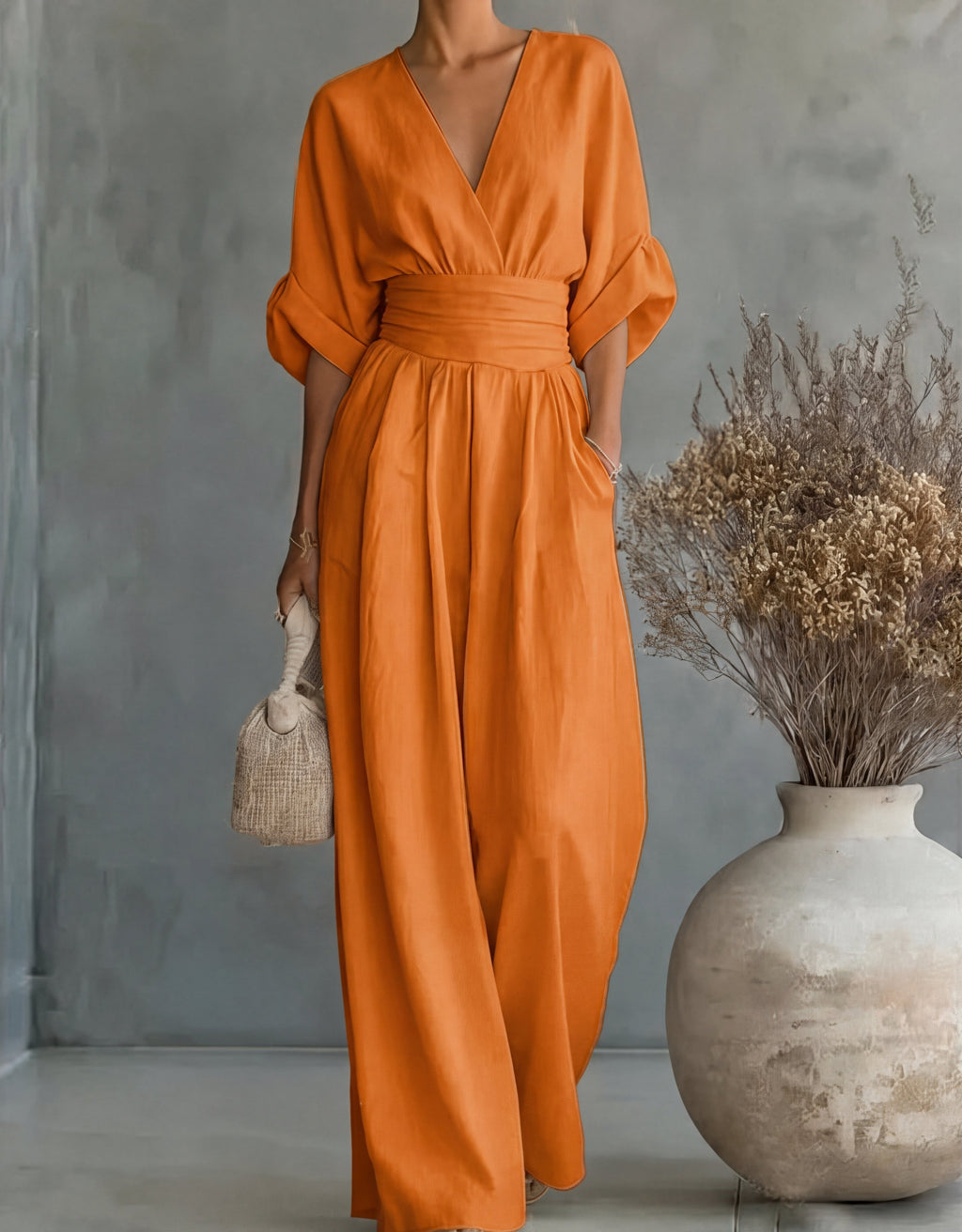 Daniela – Mono Elegante Cuello V con Pantalón Palazzo