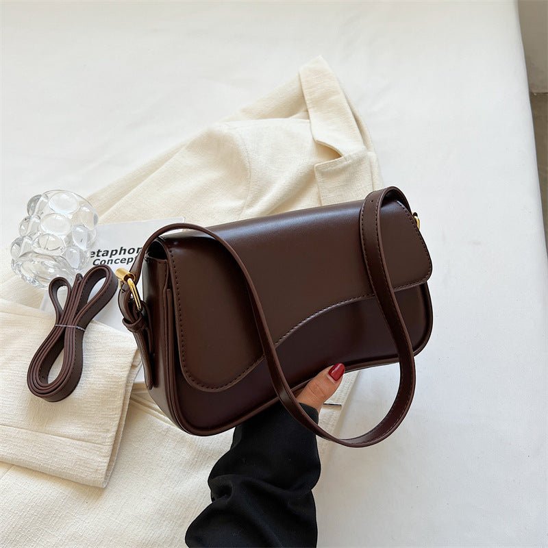 Nina - Bolso Saddle Negro